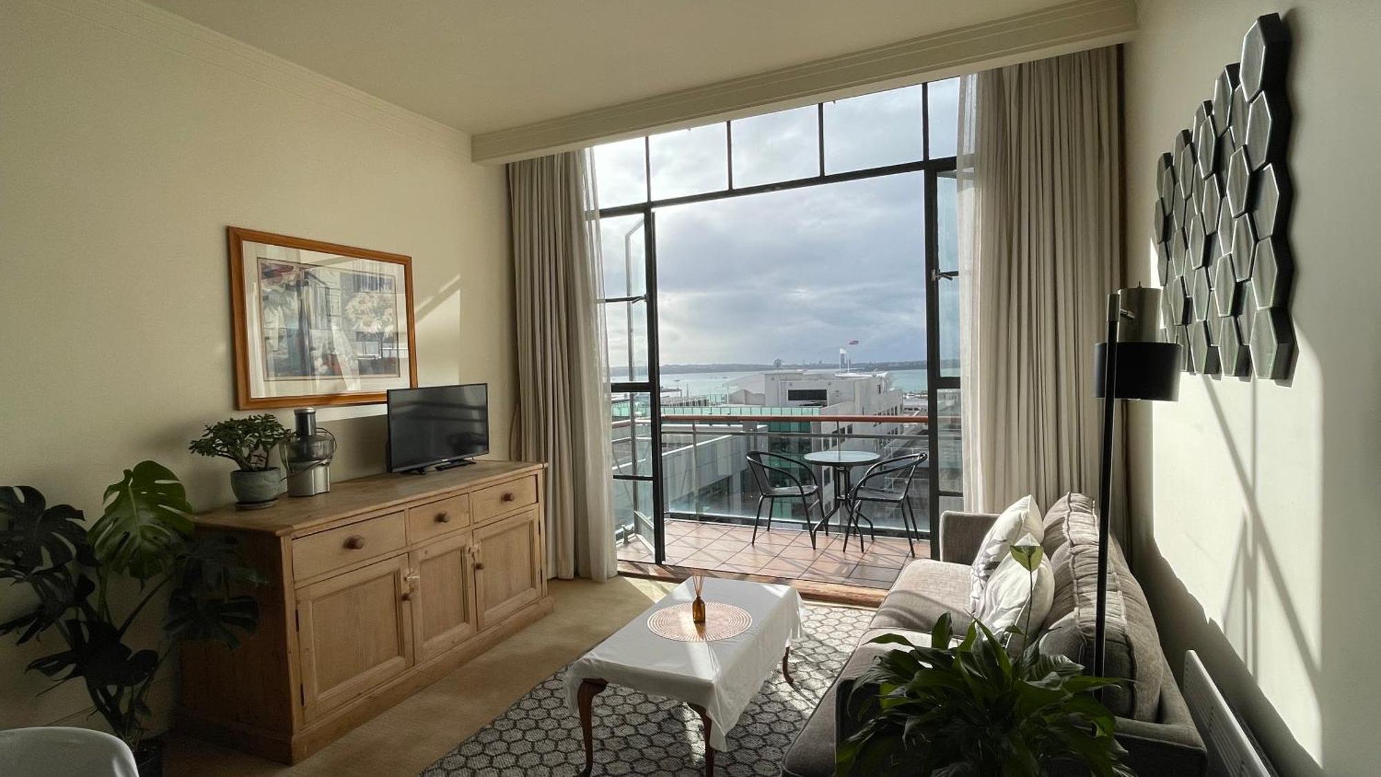 Sea View Heritage Apartment With Balcony Auckland Eksteriør billede